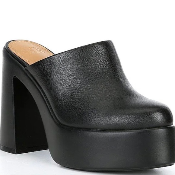 GB Shoes - So Chic Leather Platform Clog Mules